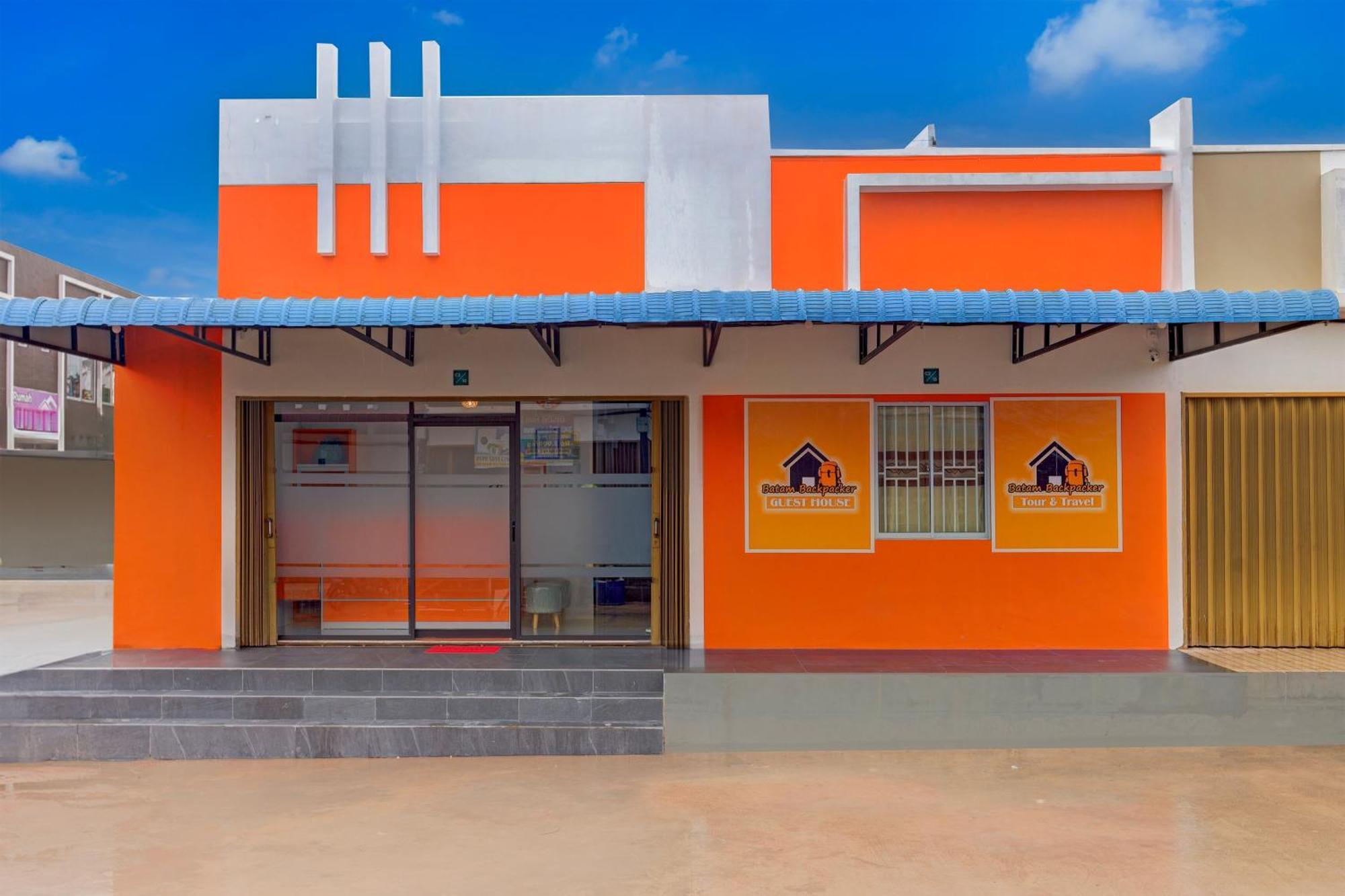 Super Oyo Capital O 93076 Batam Backpacker Guesthouse 2 Pembunuh Экстерьер фото