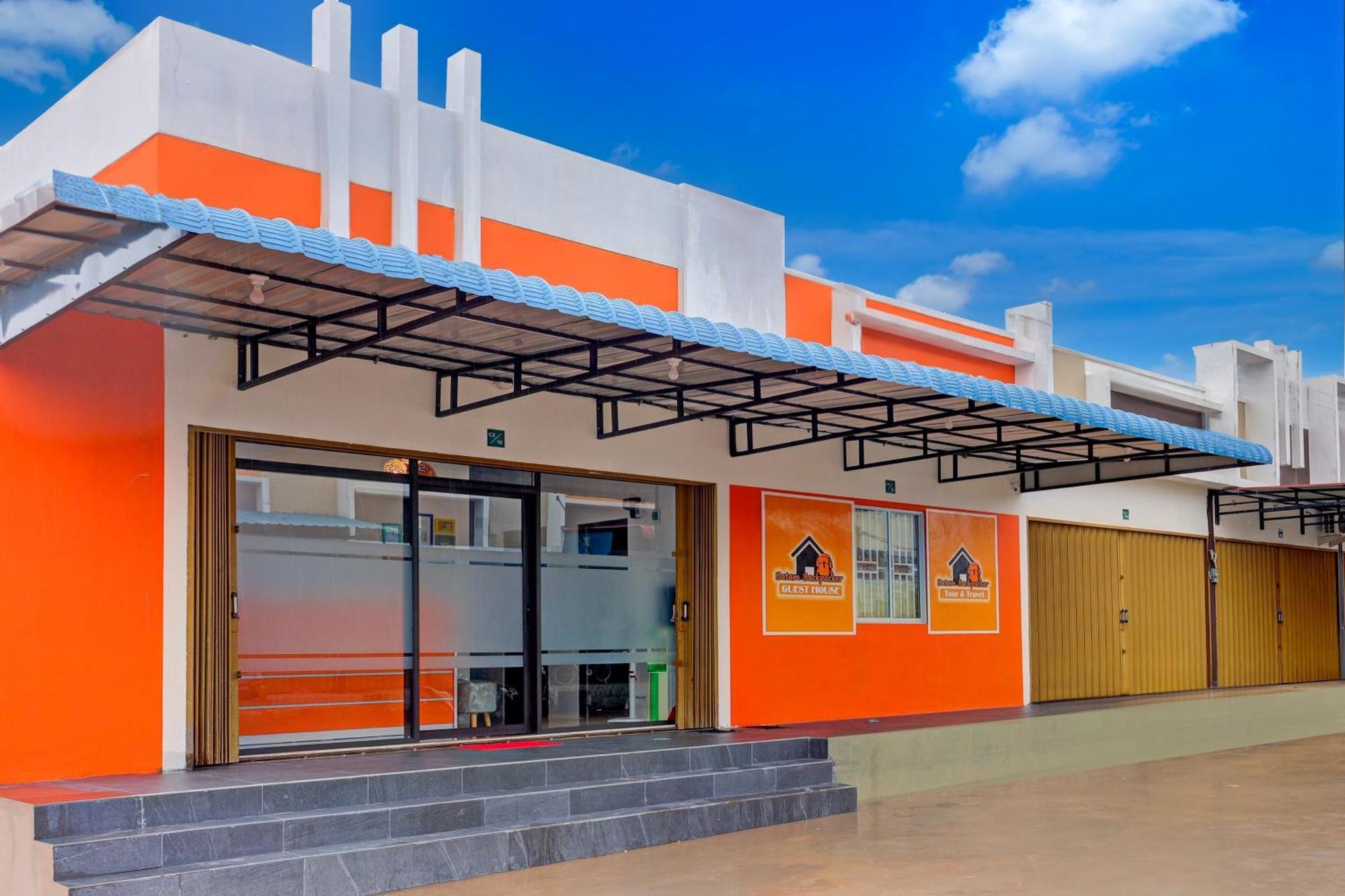 Super Oyo Capital O 93076 Batam Backpacker Guesthouse 2 Pembunuh Экстерьер фото